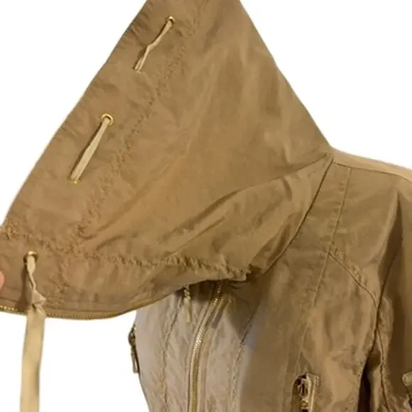 Venezia Milano Tan Rain Jacket with Zipper Pockets Gold Hardware - Picture 14 of 14